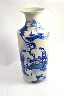 Lot 256 - A Chinese blue and white vase (a.f.)