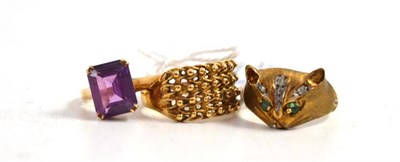 Lot 280 - A 9ct gold emerald and diamond set cat ring, a 9ct gold keeper ring and a stone set ring...