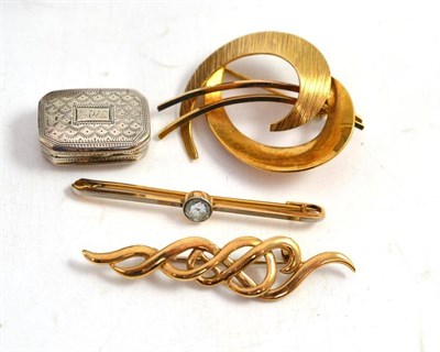 Lot 309 - Silver vinaigrette, 9ct brooch, bar brooch and another brooch