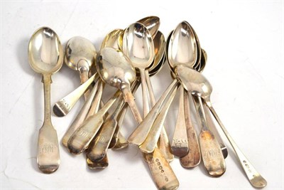 Lot 312 - Nineteen teaspoons