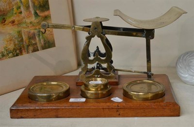 Lot 367 - Postal scales and weights