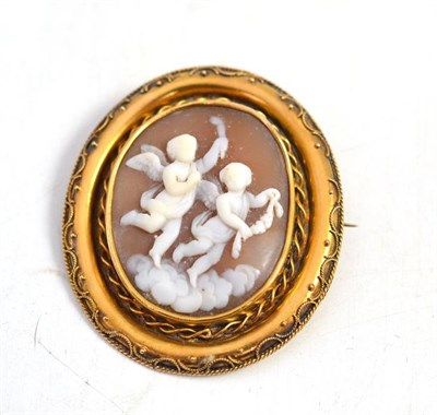 Lot 413 - Yellow metal mounted cameo brooch