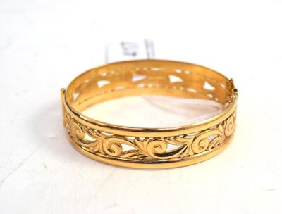 Lot 417 - A 9ct gold bracelet