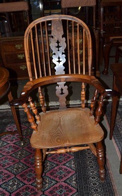 Lot 619 - Yew and elm Windsor chair