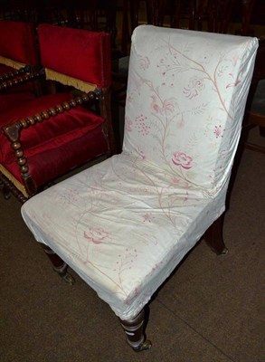 Lot 641 - An upholstered Victorian chair