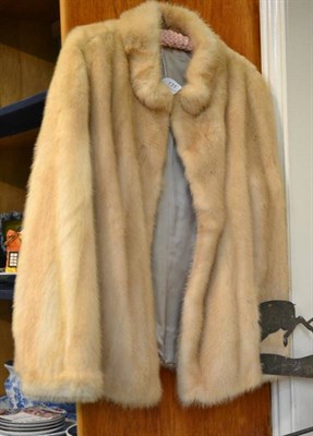 Lot 131 - A blonde mink jacket