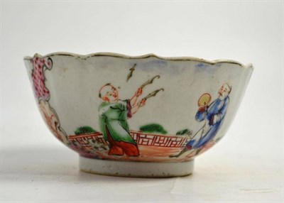 Lot 155 - 18th century Chinese small bowl