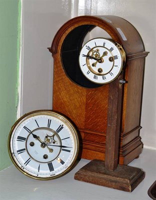 Lot 278 - Oak mantel clock and a Continental clock movement