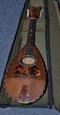 Lot 420 - A mandolin in case