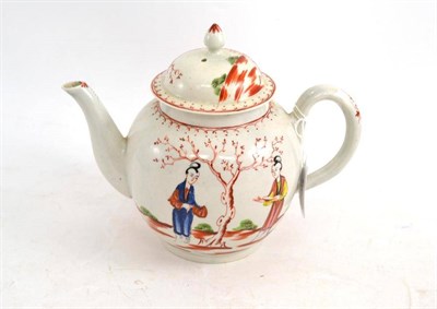 Lot 203 - An 18th century pearlware teapot decorated with chinoiserie scenes