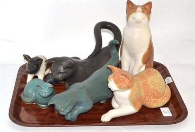 Lot 27 - Five Moorside Design West Burton cats and two pigs (5)