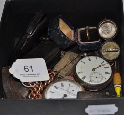 Lot 61 - A collection of gold, silver and other collectable's, jewellery and watches including a 9ct...