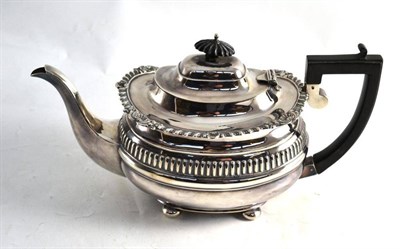 Lot 104 - A silver teapot
