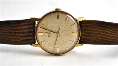Lot 216 - Gentleman's 9ct gold Omega watch