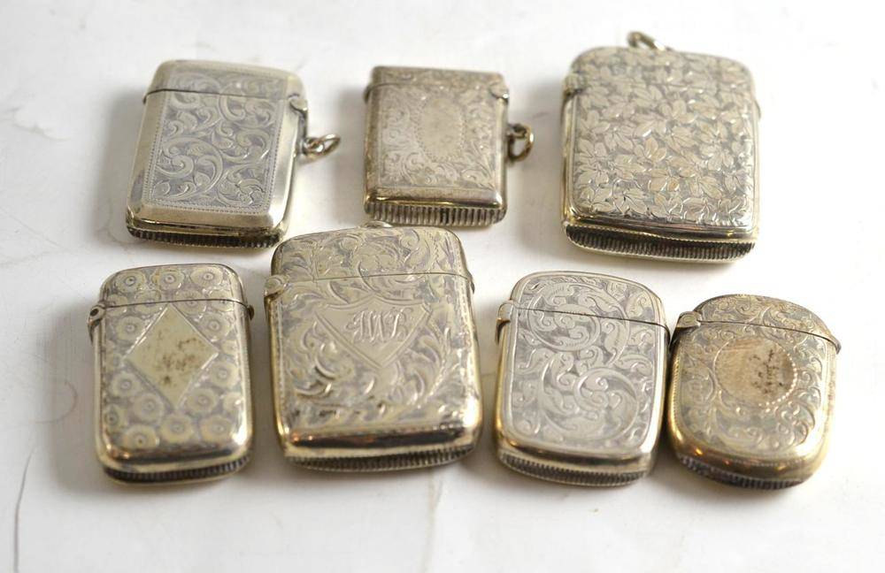 Lot 222 - Seven assorted silver vesta cases