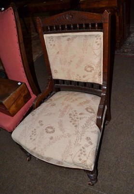 Lot 575 - Walnut salon chair