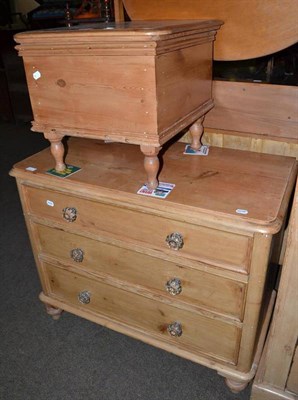 Lot 619 - A pine three height chest of drawers and a hinged commode