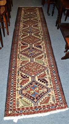 Lot 693 - Runner (brown/geometrics)