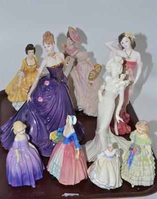 Lot 12 - Nine assorted figurines