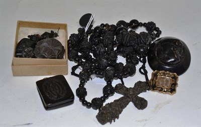 Lot 58 - A small quantity of jet and bog oak jewellery and a mourning brooch