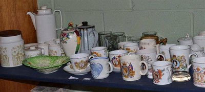 Lot 119 - A collection of ceramics and glass including Royal Commemorative ware, Hornsea pottery Shelley,...