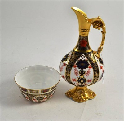 Lot 190 - A Royal Crown Derby Imari pattern 1128 swan necked ewer and sugar bowl