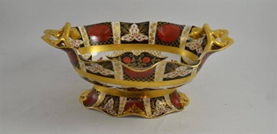 Lot 291 - An Abbeydale Chrysanthemum pattern fruit dish, 39cm