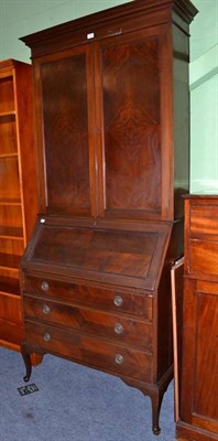 Lot 592 - Edwardian bureau bookcase