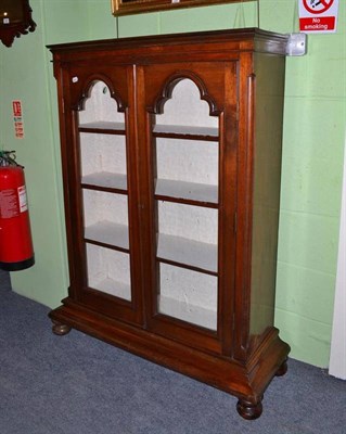 Lot 601 - 19th century mahogany glazed bookcase