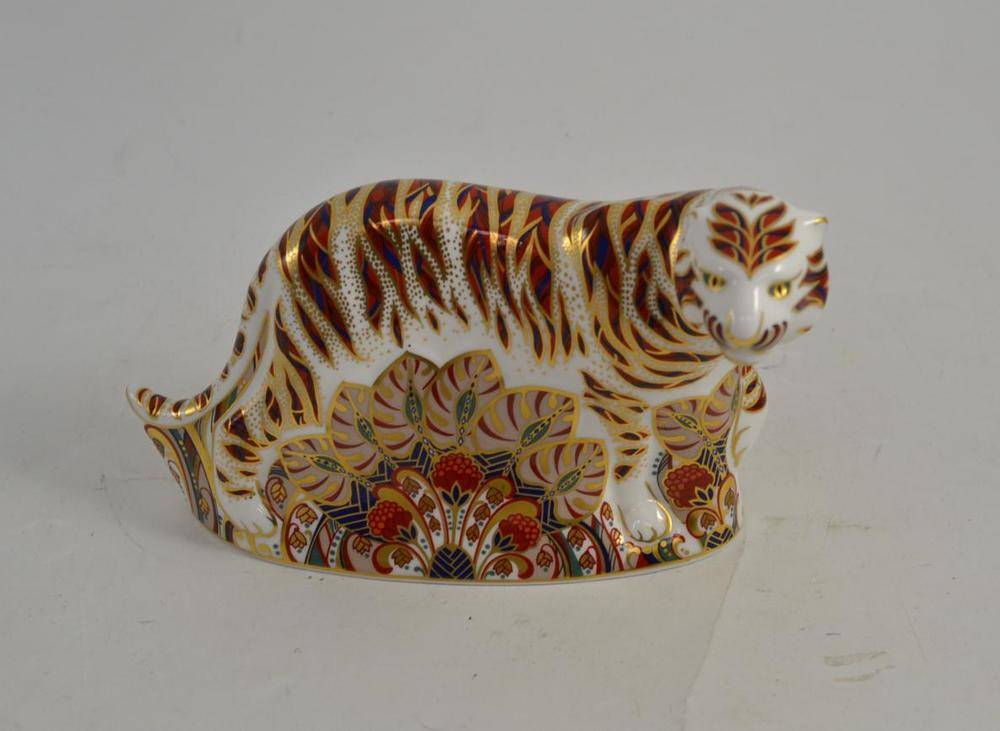 Lot 153 - A Royal Crown Derby 'Bengal Tiger' paperweight (second)