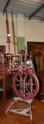Lot 449 - A 19th century spinning wheel