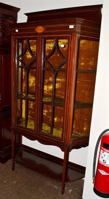 Lot 483 - An Edwardian inlaid mahogany display cabinet