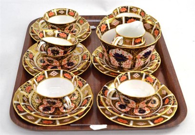 Lot 183 - A Royal Crown Derby Imari pattern part tea service of twenty pieces