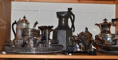 Lot 234 - A quantity of electroplate, pewter etc