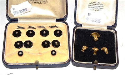 Lot 261 - Set cased 18ct gold studs and set of dress studs