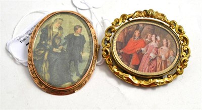 Lot 372 - Two brooches, one with a scene printed on silk and one a printed scene
