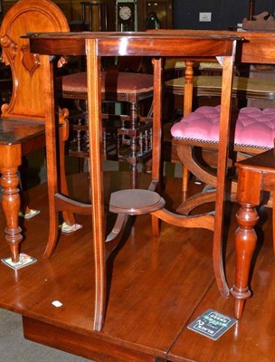 Lot 679 - Edwardian mahogany occasional table