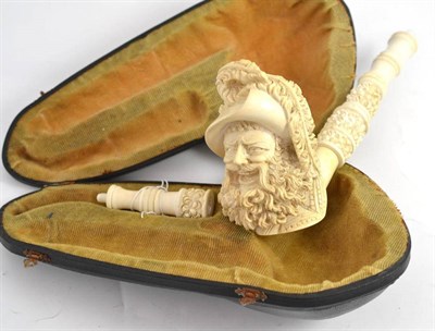 Lot 165 - Meerschaum pipe (cased)