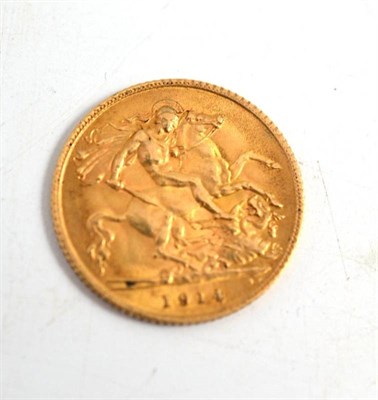 Lot 186 - A 1914 gold half sovereign