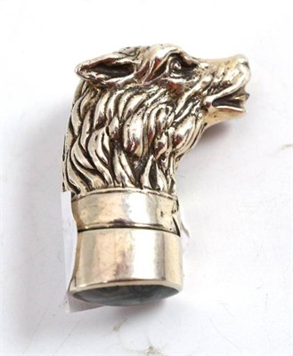 Lot 287 - Novelty silver pill box in the form of a wolf