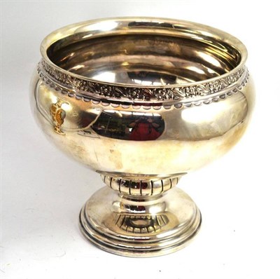 Lot 298 - Silver pedestal bowl