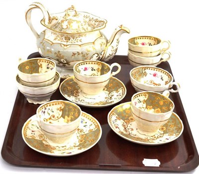 Lot 330 - Coalport tea service