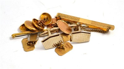 Lot 457 - Assorted 9ct gold cufflinks, gents jewellery etc