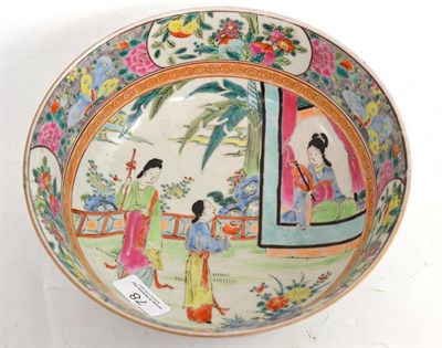 Lot 78 - An early 20th century Japanese porcelain bowl in the Chinese famille rose style, with a figure...