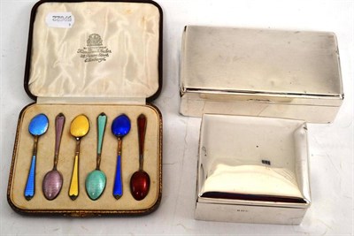 Lot 104 - A cased set of six George V silver gilt and guilloche enamel coffee spoons, Birmingham 1927 and two