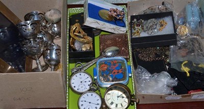 Lot 267 - Quantity of costume jewellery, silver frame, teaspoons etc