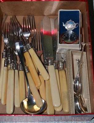 Lot 273 - A set of four silver seal top coffee spoons, a set of twelve Victorian silver fruit forks and...