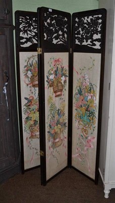 Lot 446 - Chinese screen with four painted panels