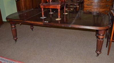 Lot 517 - Victorian wind out mahogany dining table with two extra leaves