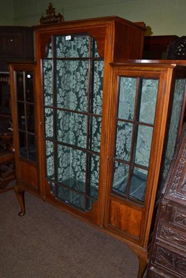 Lot 530 - Edwardian mahogany display cabinet